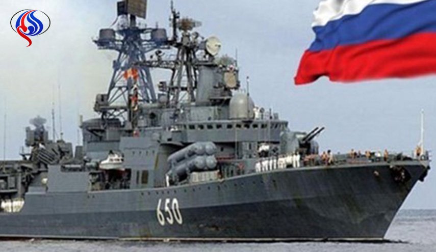 سفينة إنزال روسية تتجه إلى سوريا