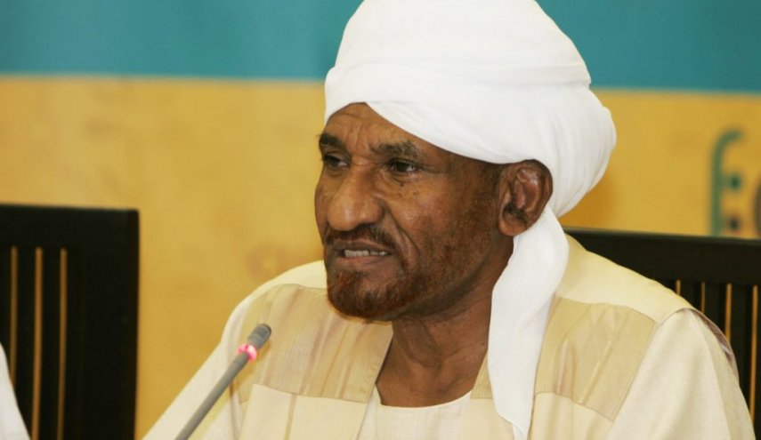 الصادق المهدي: سنقدم شكوى ضد الحكومة داخل وخارج السودان