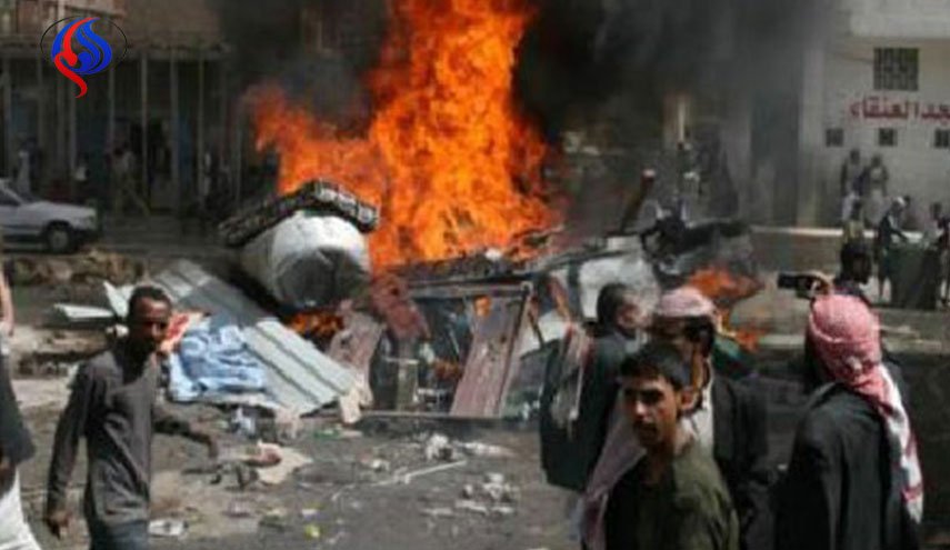 اغتيال قائد عسكري يمني وأحد مرافقيه في انفجار عبوة ناسفة