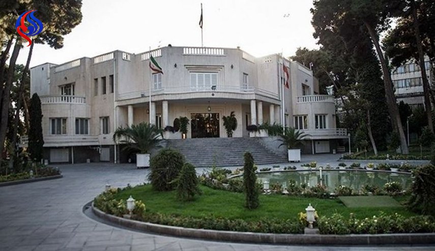 الأمن يتصدى لشخص حاول دخول مبنى الرئاسة الإيرانية 