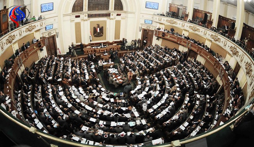  النواب المصري يطالب باعتذار من هاجموا البرلمان بسبب 