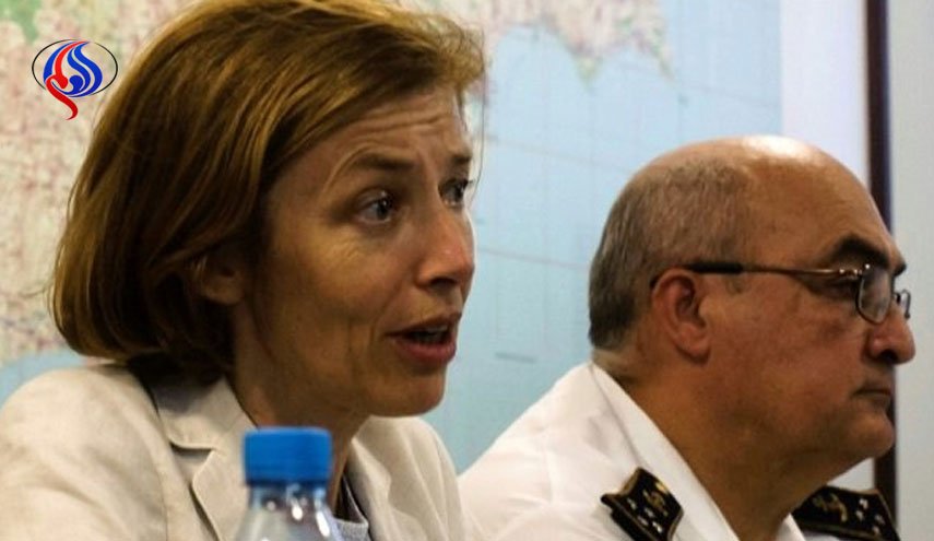وزیر دفاع فرانسه: مدرکی مبنی بر استفاده دمشق از سلاح شیمیایی بدست نیامده است