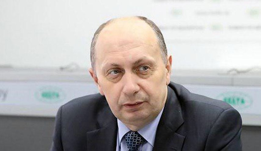وزير صناعة بيلاروسيا: تقدم ملموس لايران بعد الثورة