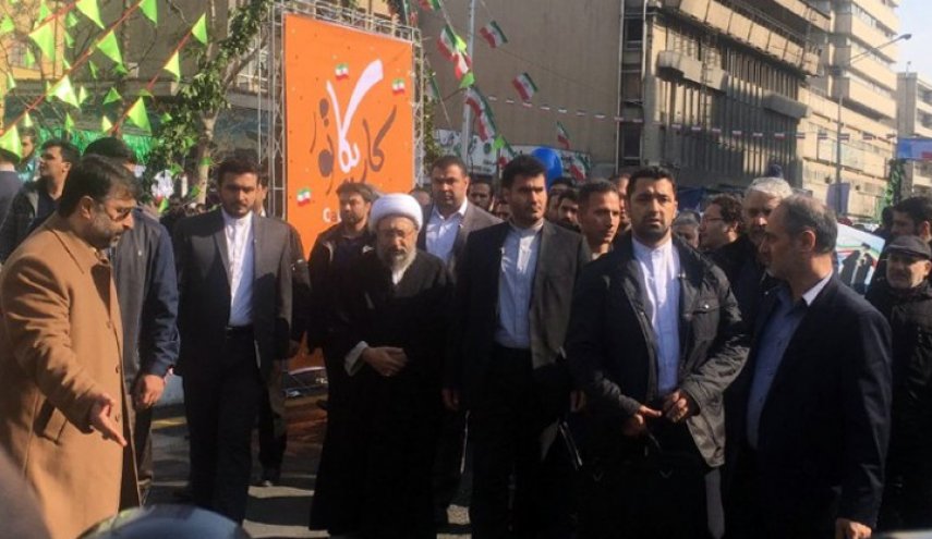 رئيس السلطة القضائية في إيران ينضم لمسيرات 22 بهمن