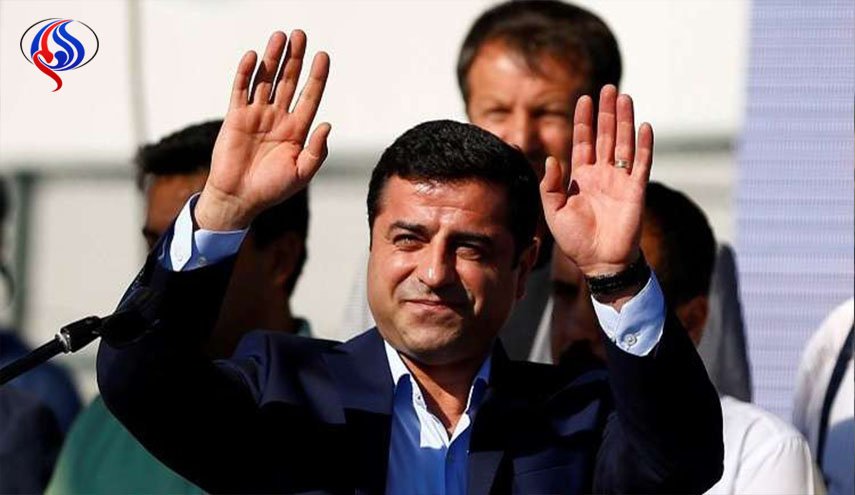 تركيا.. حزب مؤيد للأكراد يختار قيادة جديدة خلفا لـ