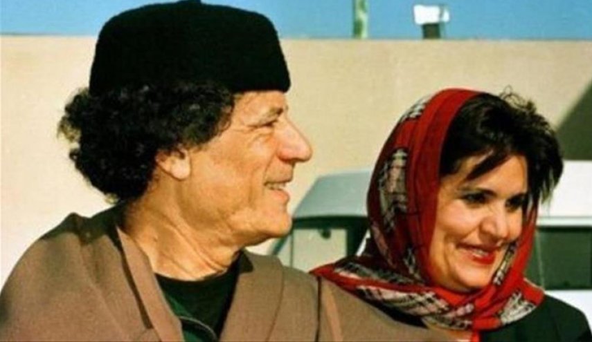 سياسي ليبي يدعو إلى عودة أرملة القذافي 