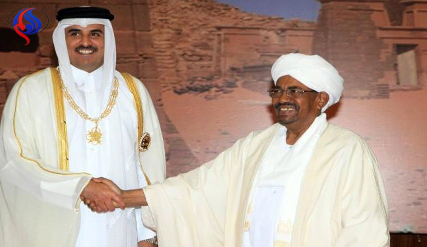 البشير يتسلم رسالة خطية من أمير قطر.. ماذا جاء فيها؟!