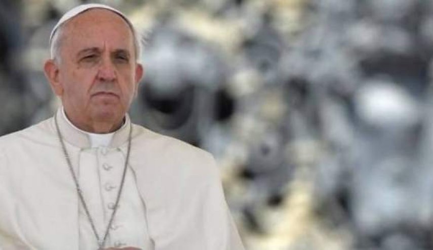 الفاتيكان یؤكد أن البابا لن يلبي أي دعوة لزيارة لبنان
