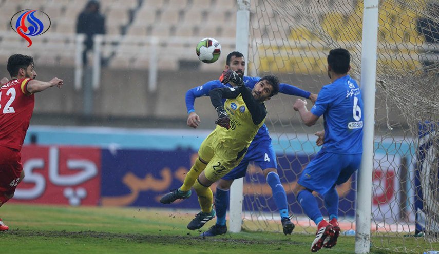 فوز كبير لإستقلال طهران على فولاد خوزستان 4-1