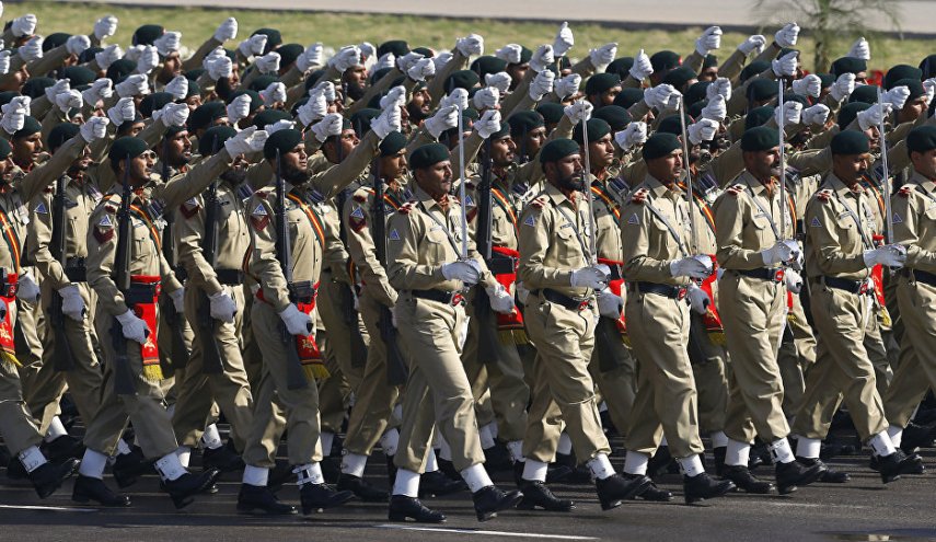 ما سرّ تعاقد نظام آل سعود مع الجنود الباكستانيين؟
