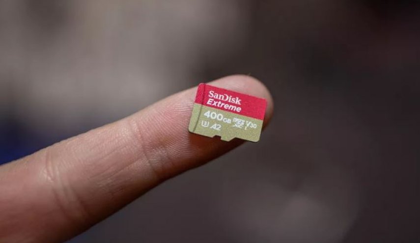 الكشف عن بطاقة ذاكرة micro SD بحجم 400GB مقاومة للصدمات والماء