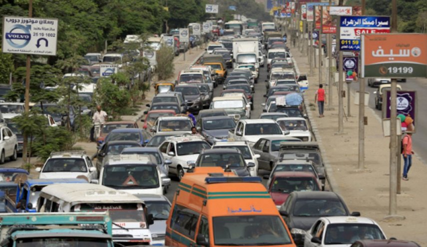 محاولات لمكافحة مخالفات أنظمة المرور في مصر