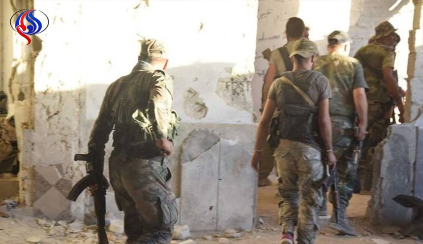 ارتباط گروه های تروریستی غرب و شرق غوطه قطع شد / سردرگمی تروریست ها از اقدامات ارتش سوریه / آزادی بیش از  40 درصد غوطه تنها در یک هفته