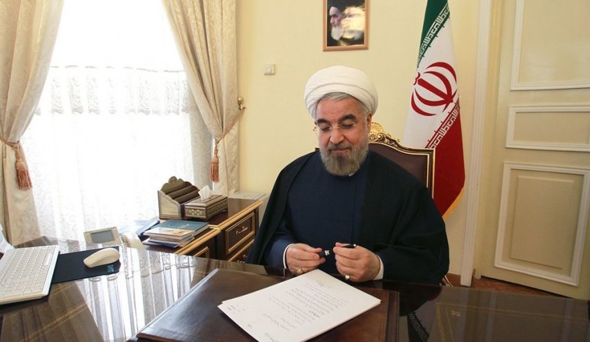 روحاني يعزي بوتين بضحايا تحطم طائرة النقل الروسية في سوريا
