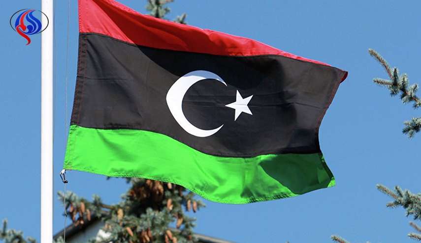 سلاح الجو الليبي يهاجم باخرة دخلت المياه الإقليمية دون إذن