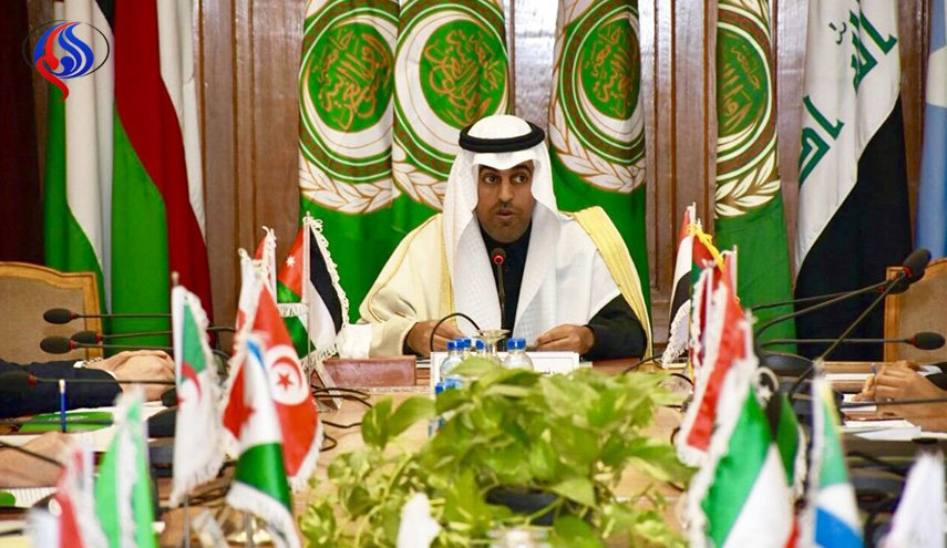البرلمان العربي يرفض تسييس دور 