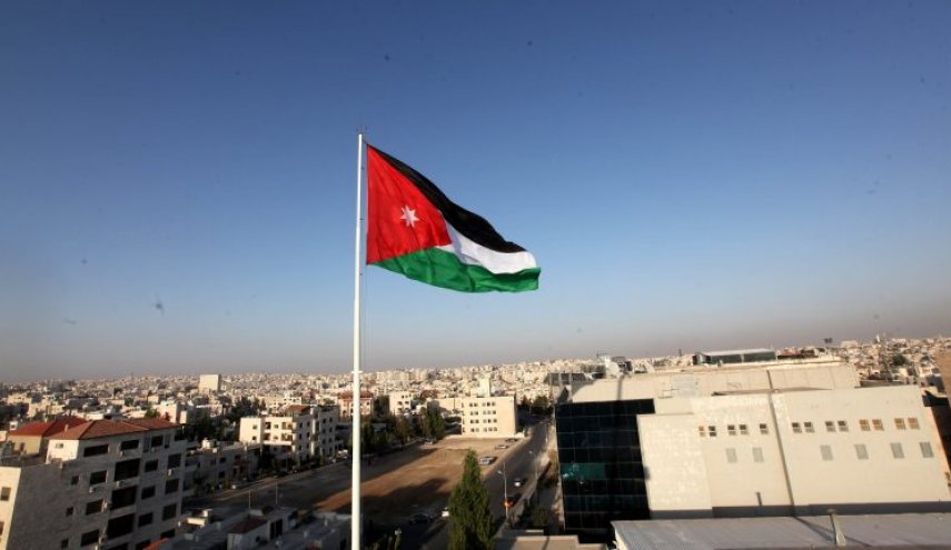الأردن يفتح التأشيرات أمام السوريين بهذه الشروط