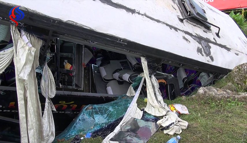 17 قتيلا على الاقل جراء انحراف حافلة في تايلاند