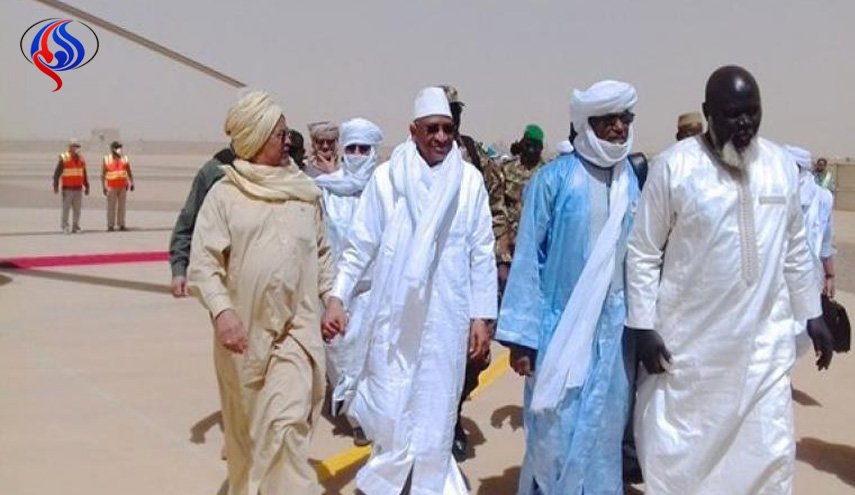 رئيس وزراء مالي يقوم بزيارة نادرة لكيدال الخاضعة لسيطرة الطوارق