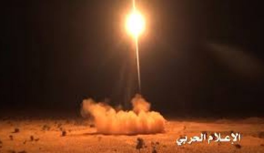 شلیک یک فروند موشک بالستیک یمن به سمت شرکت نفتی «آرامکو» عربستان