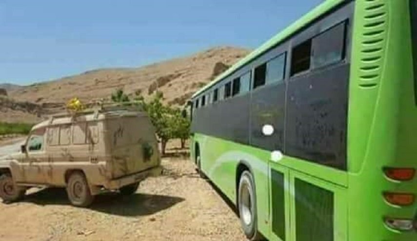 وصول 50 حافلة لاخراج المسلحين من الغوطة