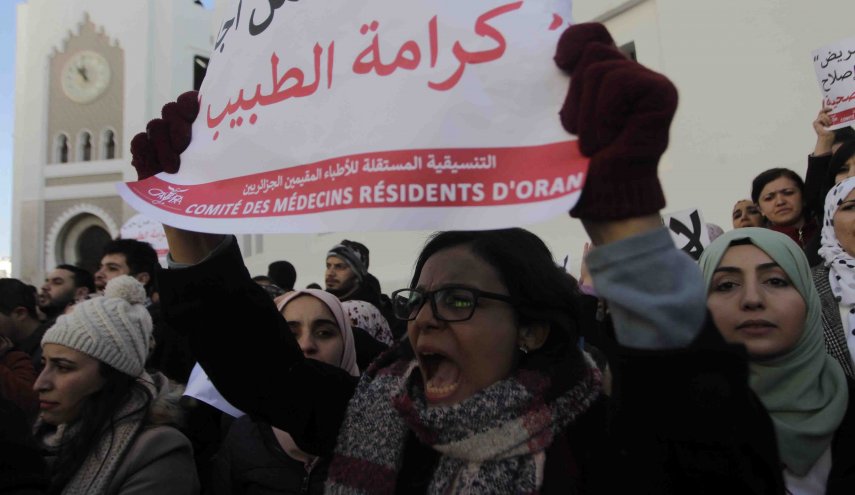 الجزائر.. انفراج في الأفق لإضراب الأطباء المقيمين