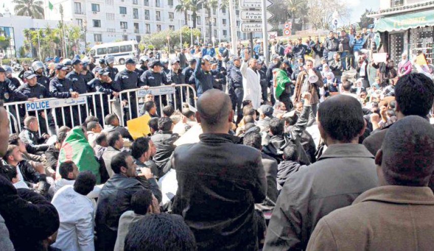 استجابة ضعيفة لاضراب التربية والصحة في الجزائر 