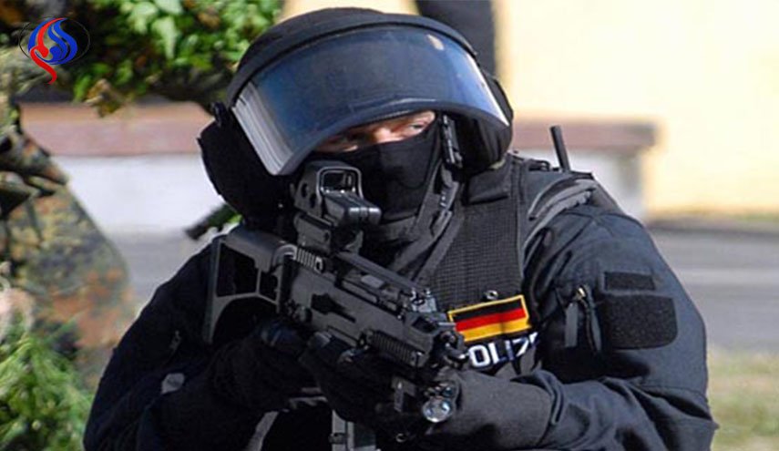 الشرطة الألمانية تداهم منازل متهمين بالتطرف