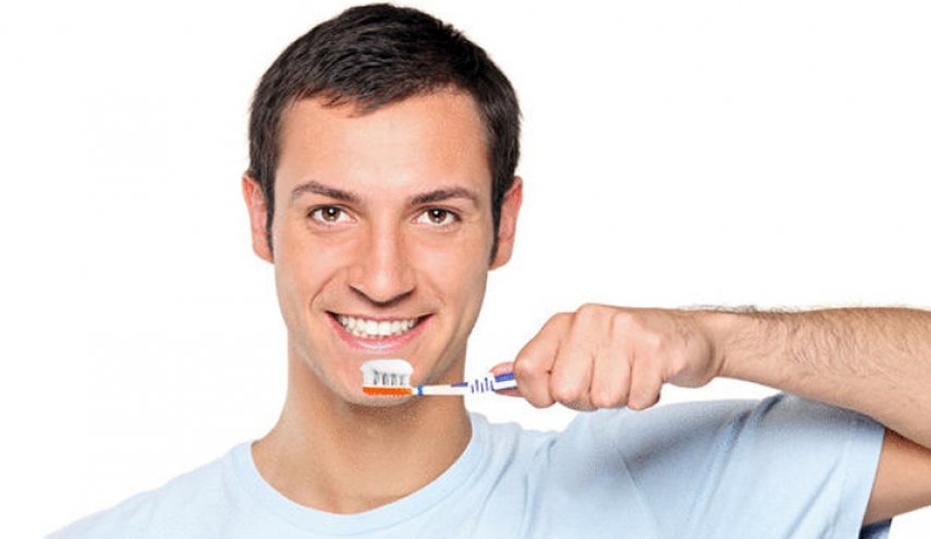 هذه العادات 'الصحية' تتحول إلى أخطاء يومية تدمر الأسنان ..احذرها!
