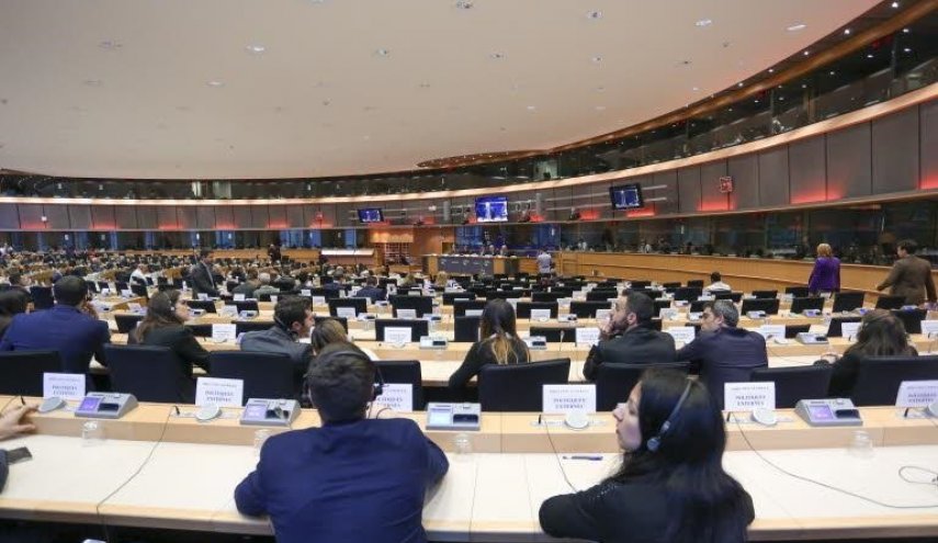 البرلمان الاوروبي يدرس آلية تنفيذ الاتفاق النووي في حال انسحاب اميركا 