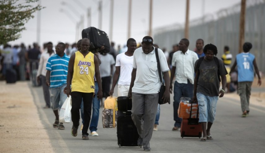أوغندا تدرس طلبا من تل أبيب باستقبال مهاجرين أفارقة