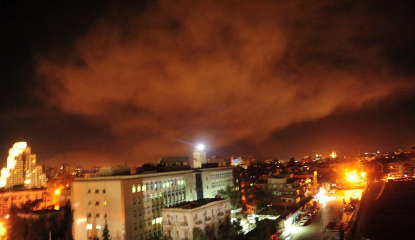 تلویزیون سوریه:‌ 13 موشک مهاجم ساقط شد