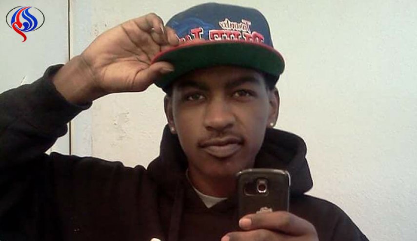 الشرطة الأمريكية تقتل شاباً أسود في كاليفورنيا