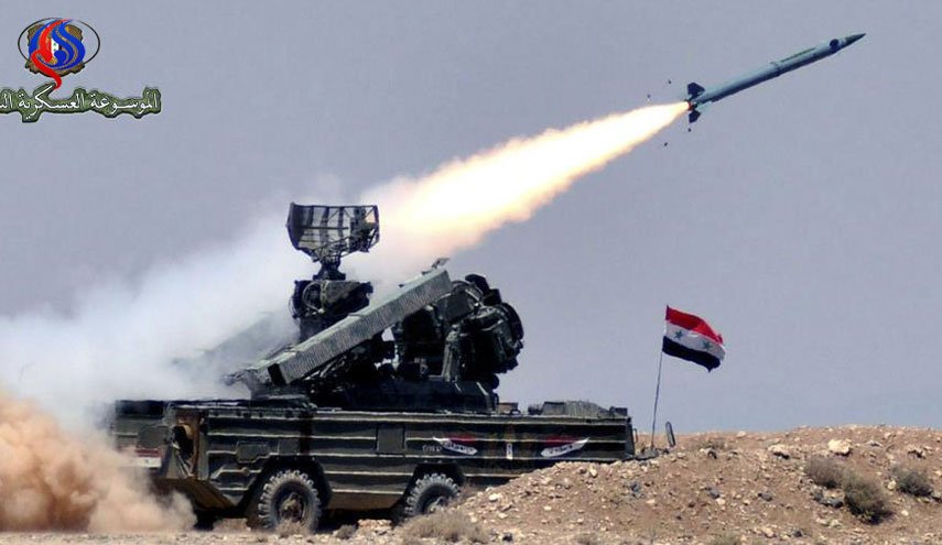 شاهد.. الدبور السوري يصطاد صواريخ أمريكية