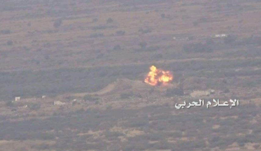 انهدام انبار تسلیحات سعودی ها در الحزم توسط نیروهای یمنی/ حمله موشکی سعودی ها به الغور