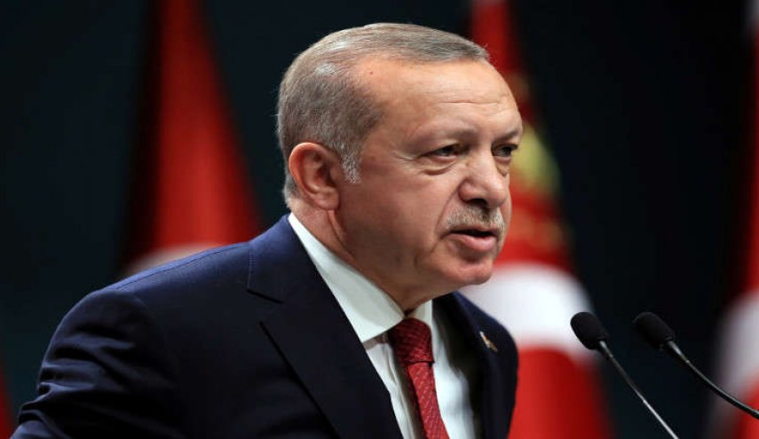 أردوغان يفضح الحلفاء.. 5000 شاحنة سلاح دخلت سوريا
