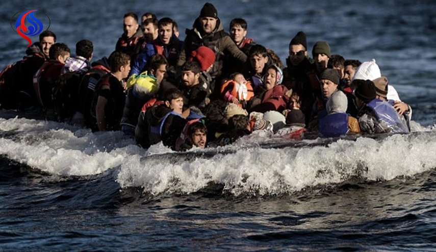 إنقاذ 14 جزائريا تاهوا في البحر بعد محاولة فاشلة للهجرة