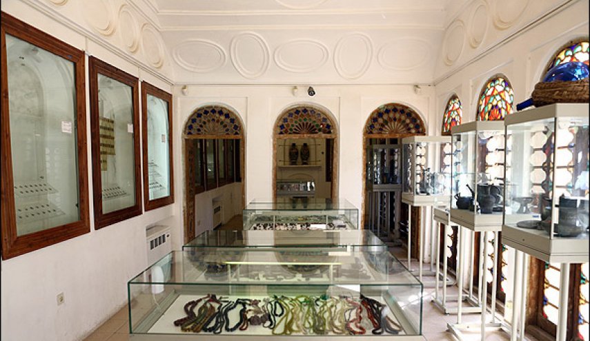 متحف وزيري في مدينة يزد الايرانية