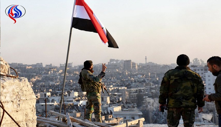 الجيش السوري يفصل الحجر الاسود عن مخيم اليرموك