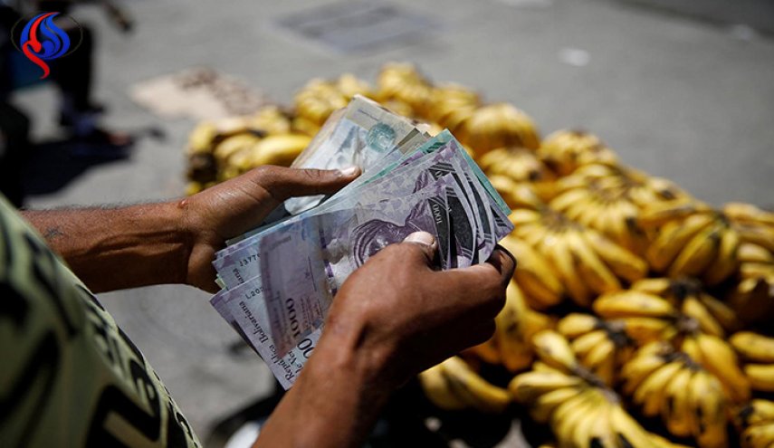 معدل التضخم يزيد عن 13 ألفاً بالمئة في فنزويلا