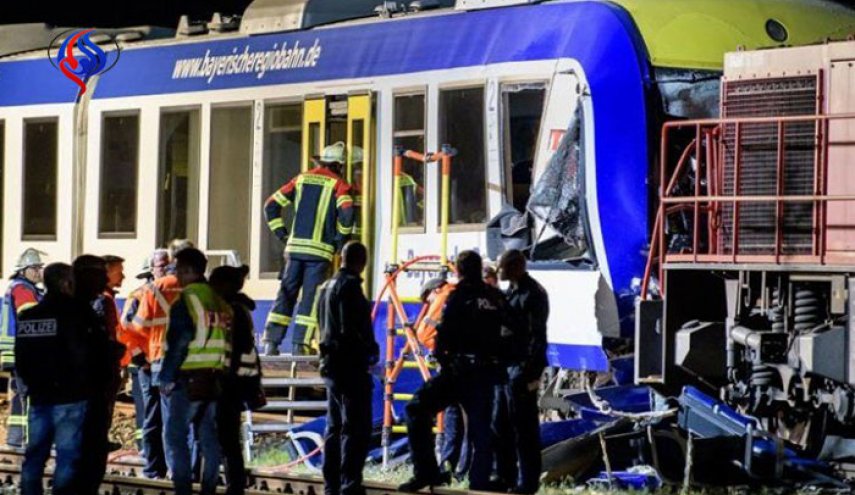 16 قتيلاً وجريحاً في تصادم بين قطارين في ألمانيا!