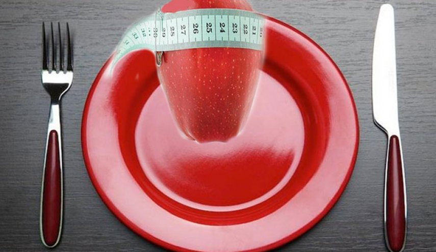لإنقاص وزنك تناول طعامك في صحن أحمر!
