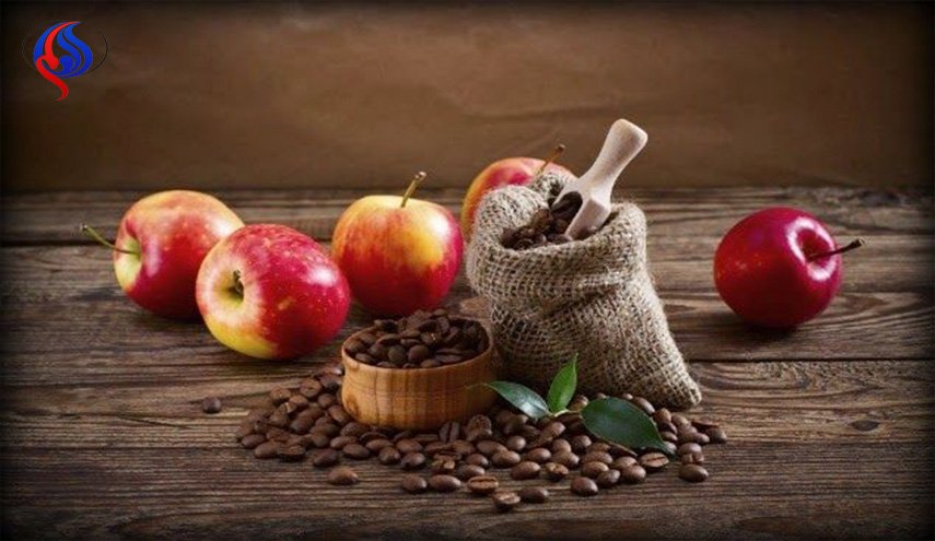أكل التفاح أفضل من شرب القهوة للتغلب على النعاس