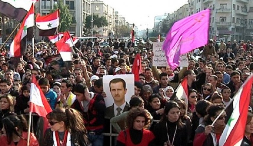 مردم جنوب دمشق آزادسازی حجرالاسود را جشن گرفتند