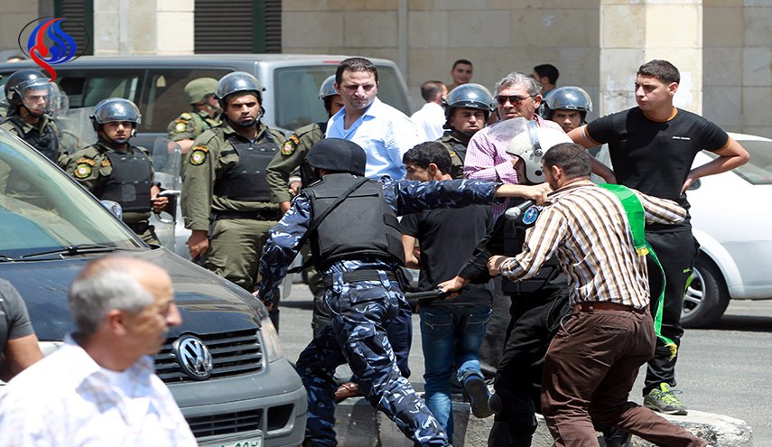 أجهزة السلطة تعتقل وتستدعي 4 فلسطينين بينهم محررون