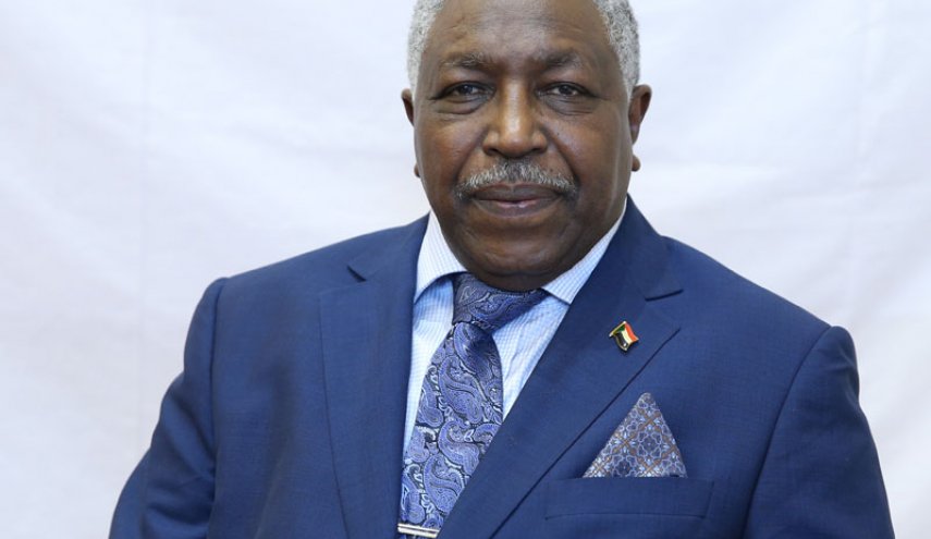 الحكومة السودانية تؤكد تنفيذ خارطة الطريق الأفريقية لإيقاف الحرب 
