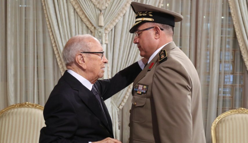 تونس..تعيين رئيس جديد لأركان جيش البرّ