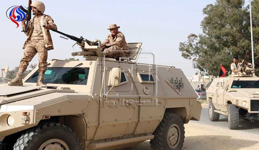 الجيش الوطنى الليبى يسيطر على ميناء درنة ويمهد لإقتحام المدينة