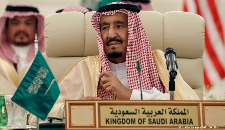 پادشاه عربستان دستور نشست فوق العاده با سران سه کشور عربی را صادر کرد