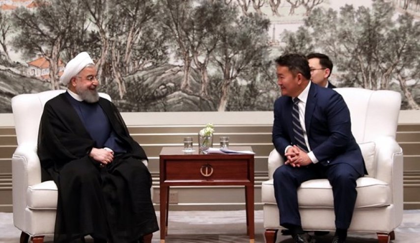 روحاني: نشجع التجار الايرانيين على الاستثمار بمنغوليا